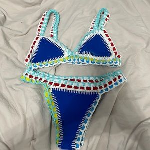 swim suit size small